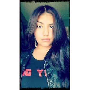 Meet your Posher, Alize